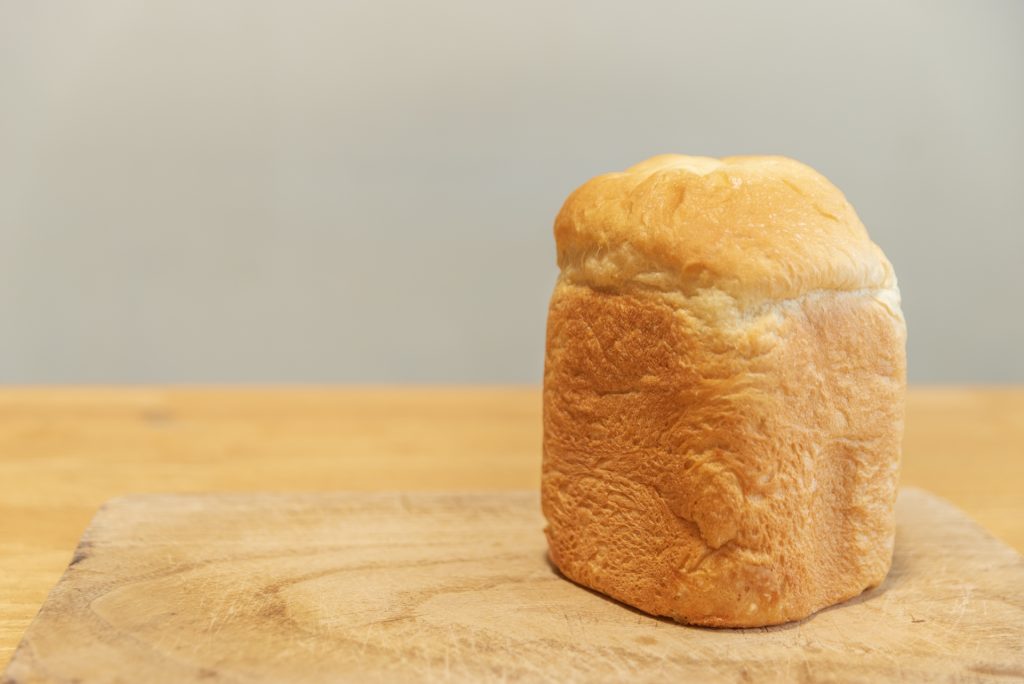 bread-maker-finished-baking