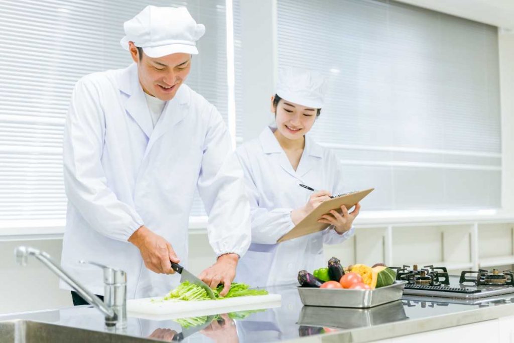 食品製造工程を改善して生産性を高める方法